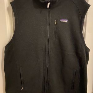 Men’s Patagonia black vest